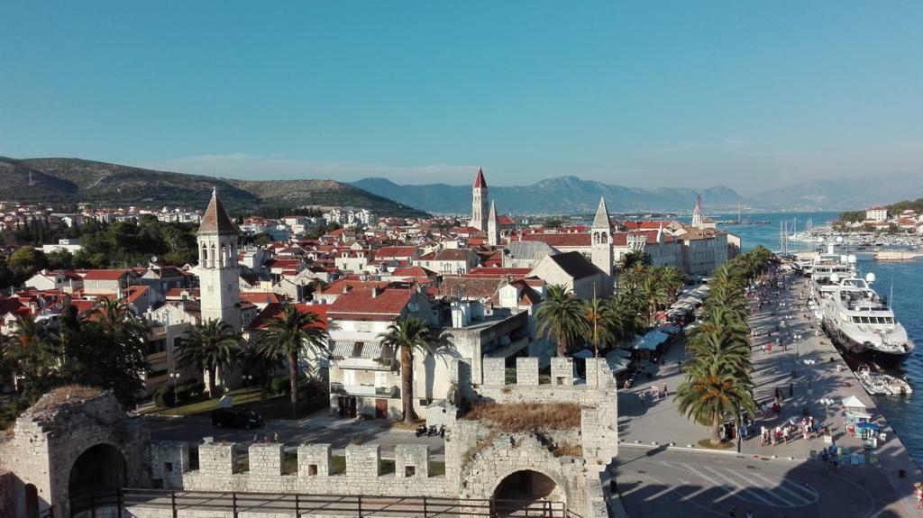 Villa Bubi Trogir Bagian luar foto