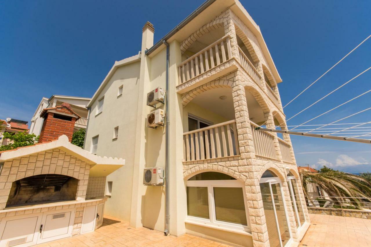 Villa Bubi Trogir Bagian luar foto