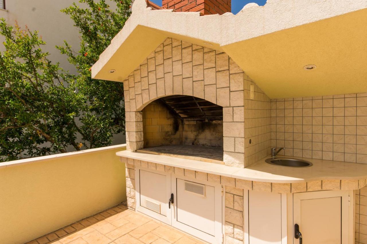Villa Bubi Trogir Bagian luar foto